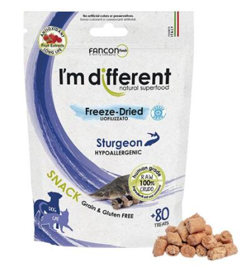 I´M DIFFERENT SNACK jeseter - mrazem sušený pamlsek, 40 g