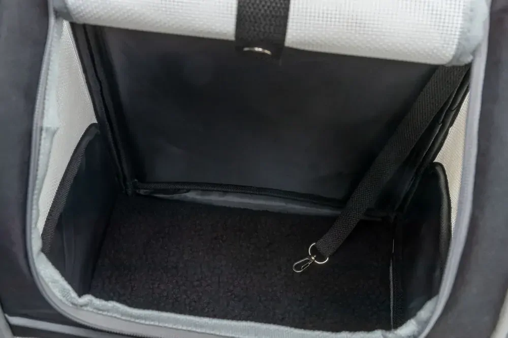 TRIXIE Transportní batoh CHLOE, 39 x 43 x 27 cm, max 8 kg, světlešedá/černá